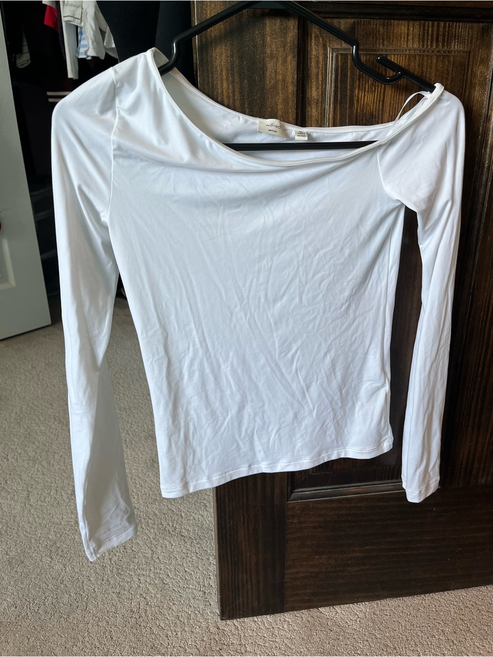 Women’s White Long-Sleeve Asymmetrical Top